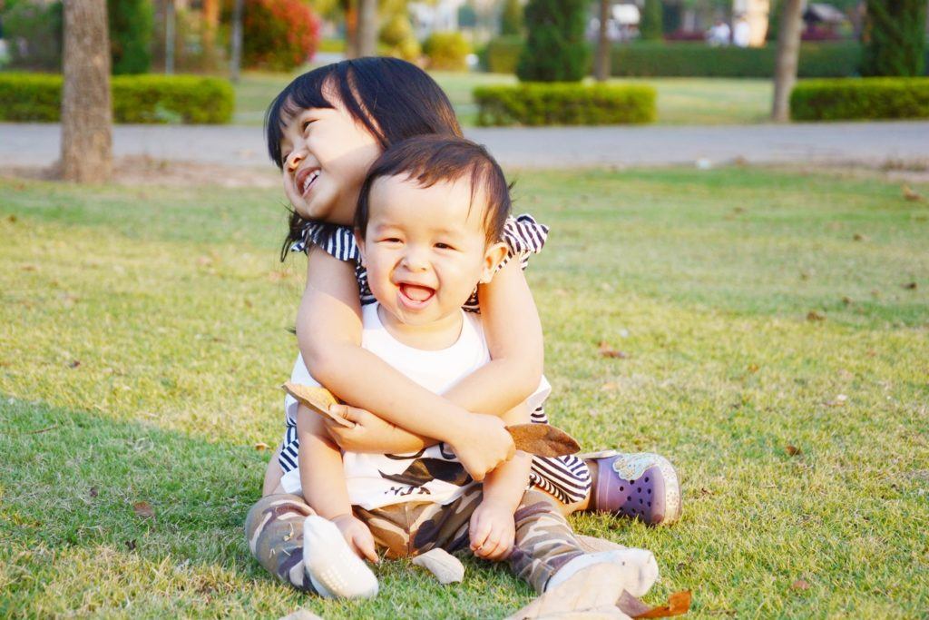 Dạy con về tình yêu thương