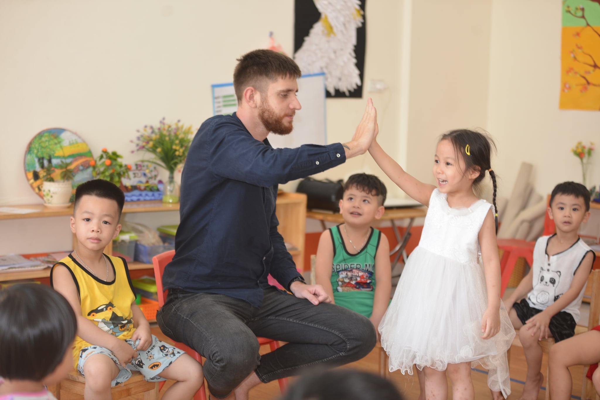 lợi ích khi cho trẻ học ngoại ngữ từ sớm