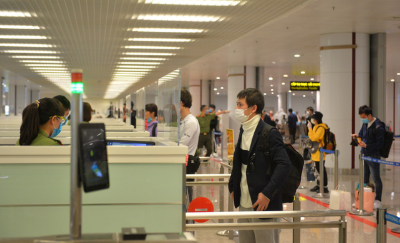 mẫu câu giao tiếp cơ bản khi nhập cảnh