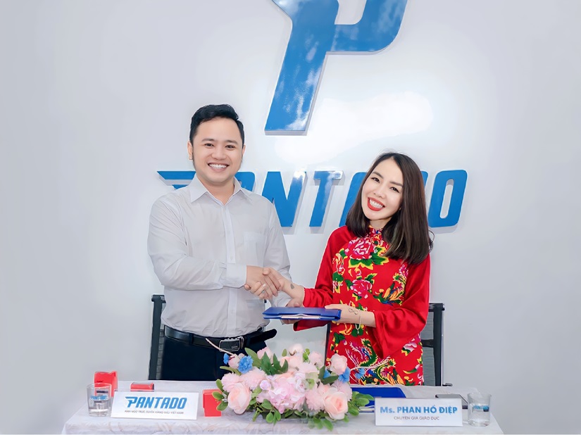 Pantado kết hợp cùng chuyên gia giáo dục Phan Hồ Điệp tích hợp trí tuệ cảm xúc trong tiếng Anh